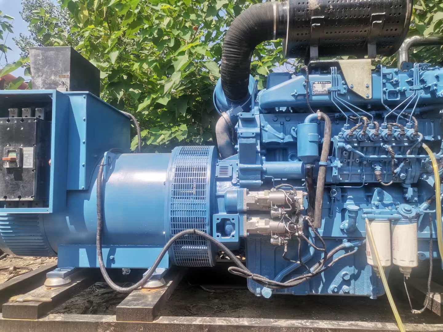 江汉详细说明降低 800kW 柴油发电机输出电流波动的方法