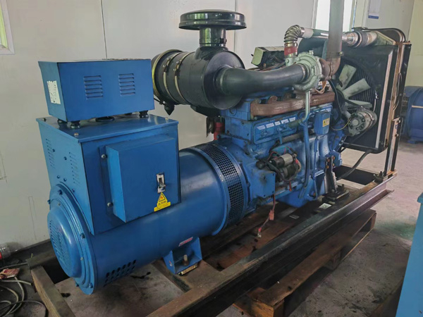 江汉100kW柴油发电机组使用多级机油有哪些优缺点？